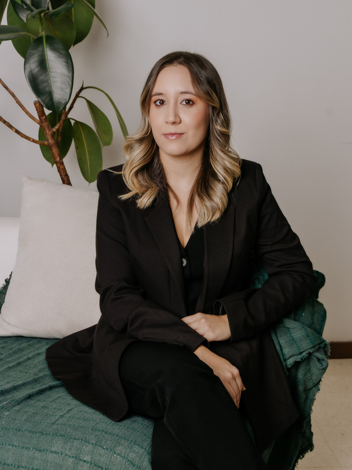 Retrato da Dra. Carolina Zanetti, cirurgiã-dentista e cofundadora do Instituto
